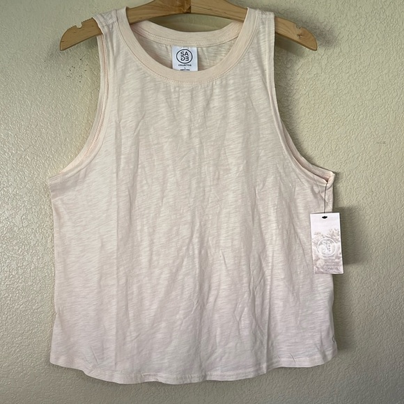 Sage Tops - NWT Sage Collective Sleeveless Top Stitching Down Back Seam • Large